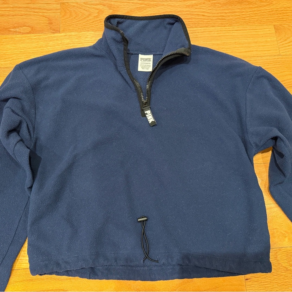 Women’s XS pink sweatshirt